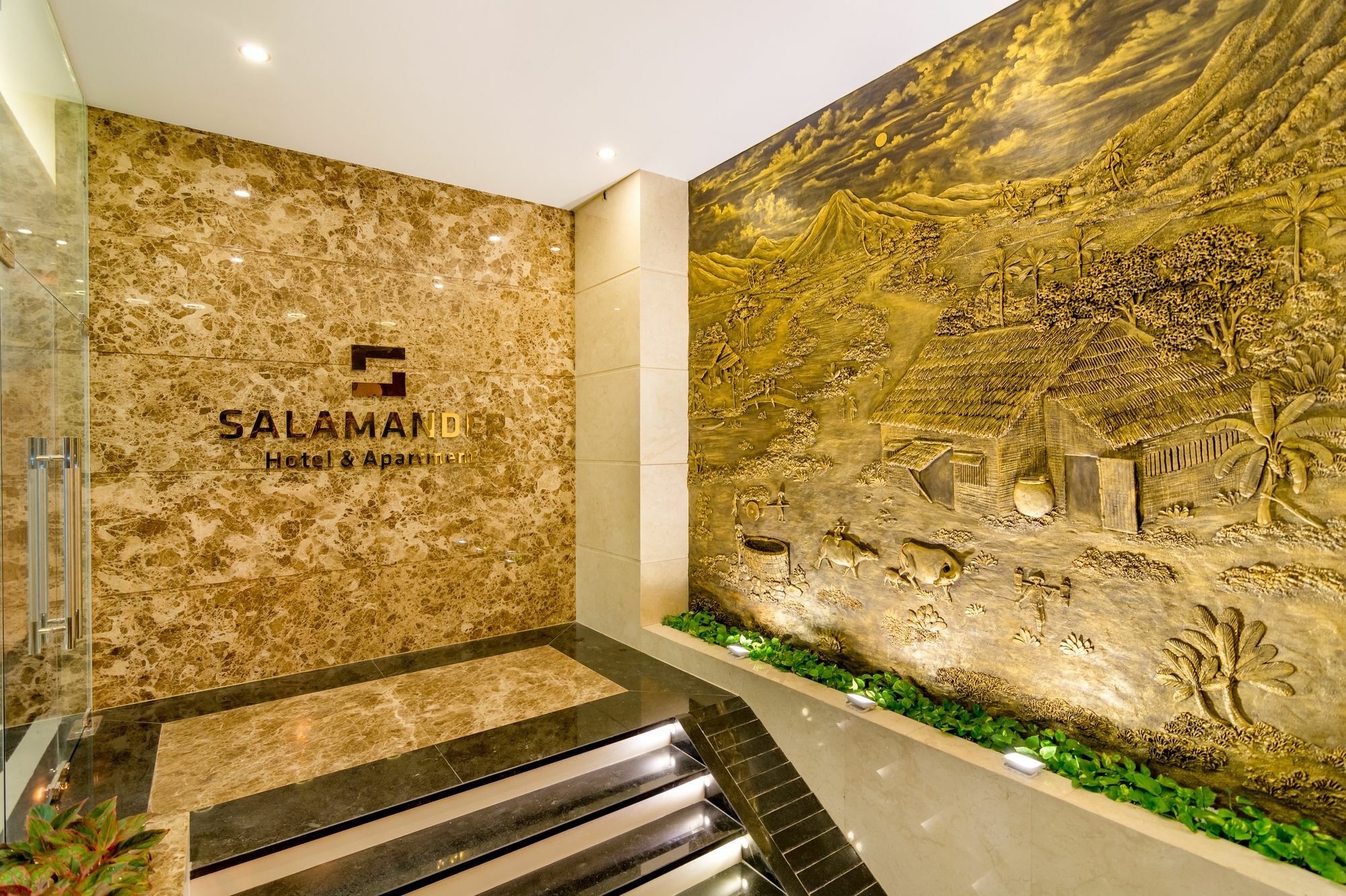 Salamander Hotel&Apartment Da Nang Buitenkant foto